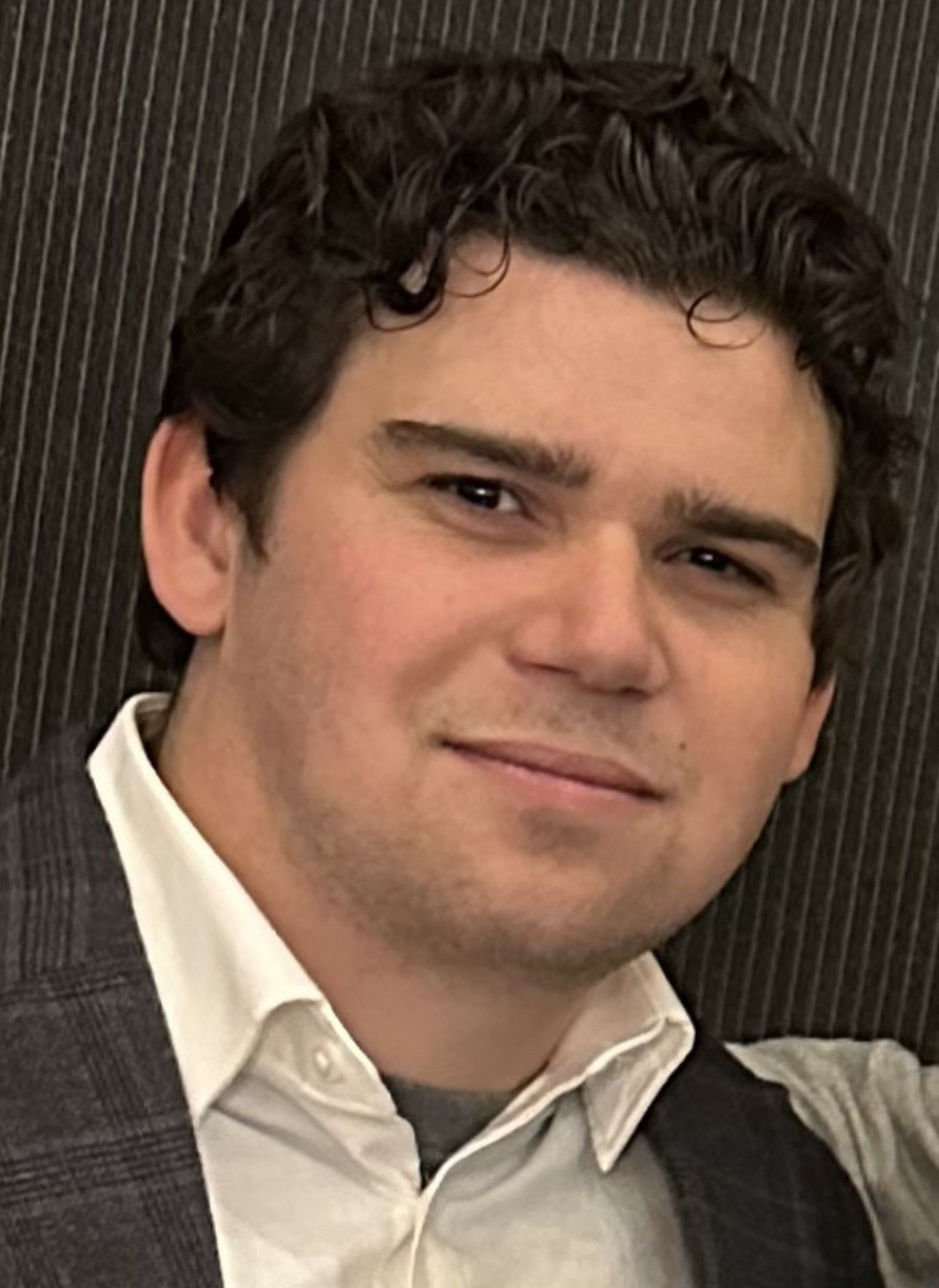 Michael Connor-Celebrity/Entertainment Writer for TheThings