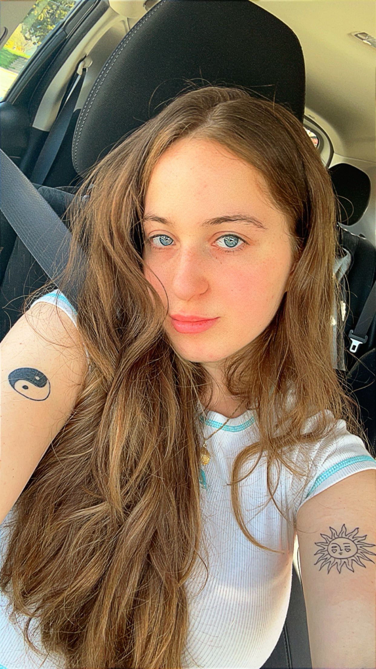Emma Oddo-Features Writer