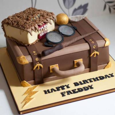 15 Jaw Droppingly Gorgeous Harry Potter Themed Cakes 15 Jaw Droppingly Gorgeous Harry Potter Themed Cakes