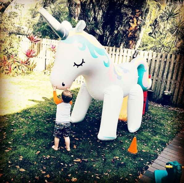 There Is Now A Seven Foot Tall Unicorn Sprinkler Thethings