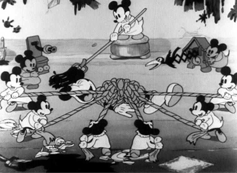 20 Weird Facts About Mickey Mouse’s Anatomy