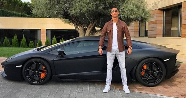 20 Photos Of The Cars In Cristiano Ronaldo S Huge Collection Images, Photos, Reviews