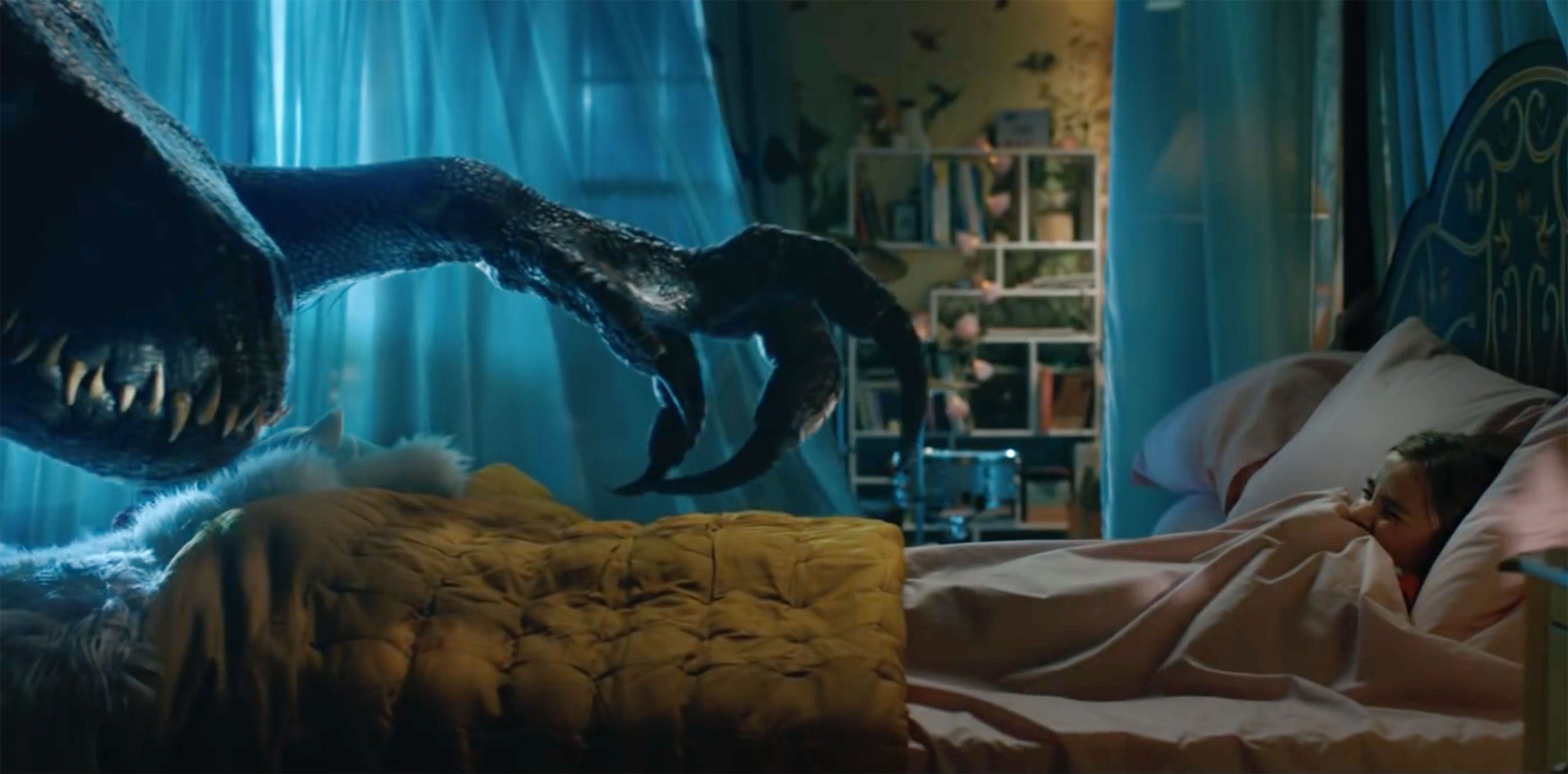 Jurassic World Fallen Kingdom velociraptor bedroom scene