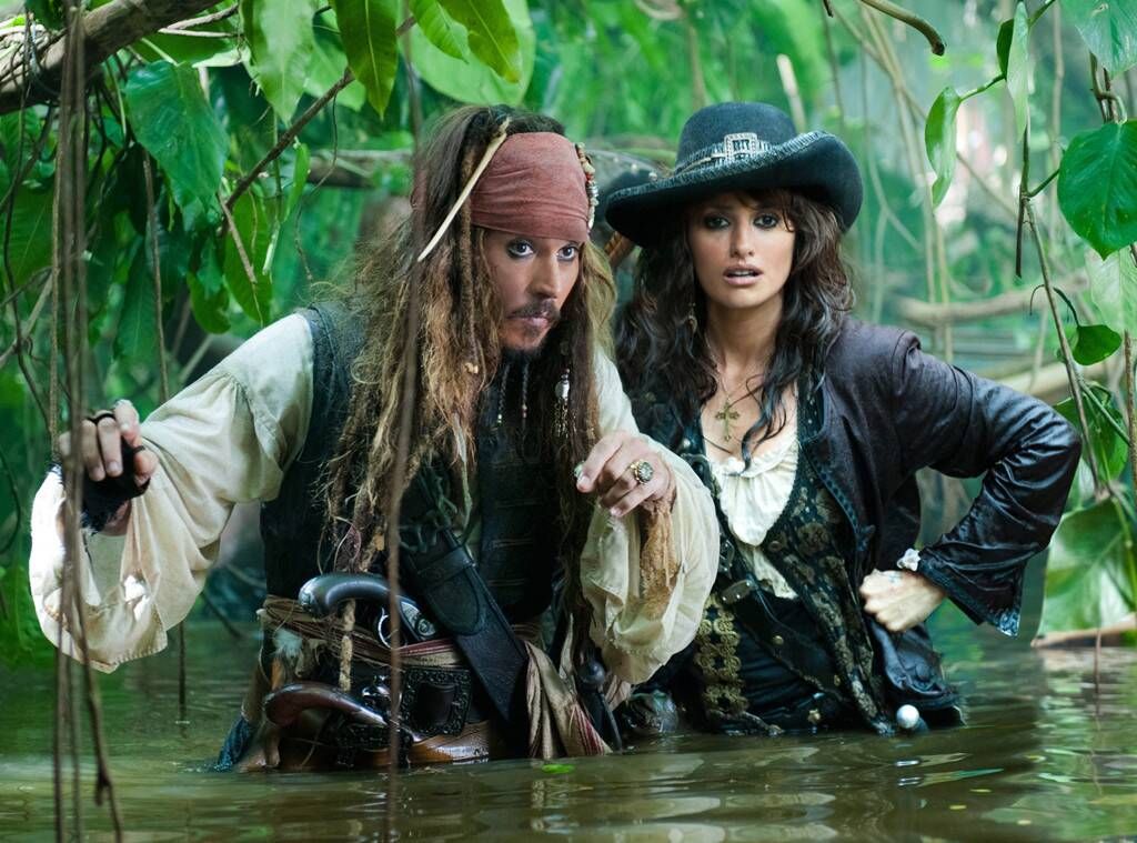 Johnny Depp and Penelope Cruz in a river in Pirates of the Caribbean On Stranger Tides
