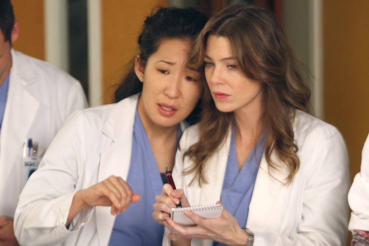 grey s anatomy 15 confusing things about meredith and cristina s friendship 15 confusing things about meredith and