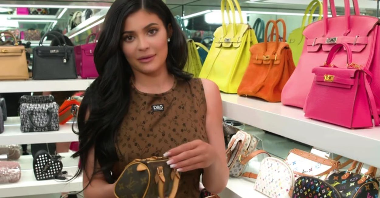 Kylie Jenner's Purse Tour Video Proves Her Collection Could Pay For ALL Of  Your Student Loans & WAY More