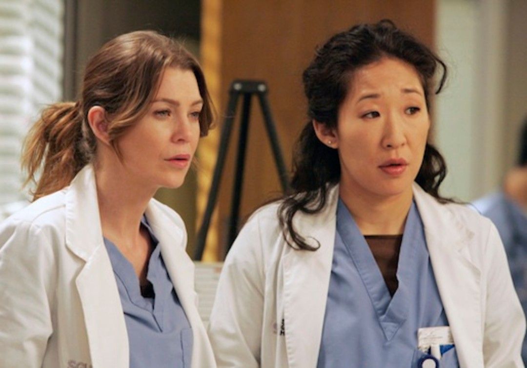 Cristina Yang and Meredith Grey In Scrubs 
