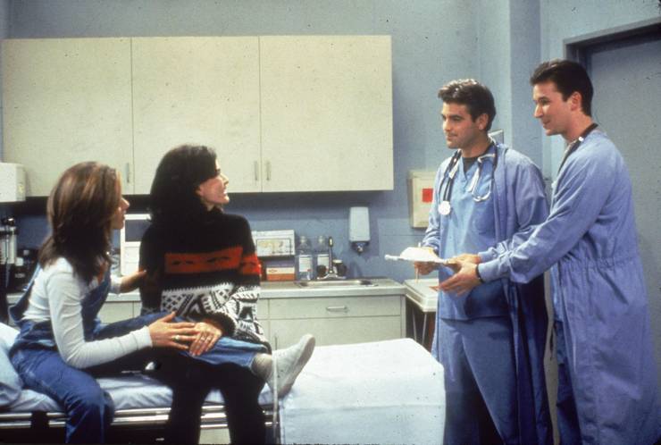 9-Via-Biography-George-Clooney-as-a-doctor-on-Friends-Tidbits-About-Guest-Appearances-On-Friends.jpg (740×498)