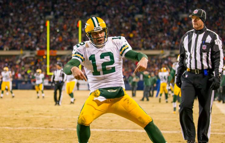 16 Photos That Change The Way We See Aaron Rodgers Thethings