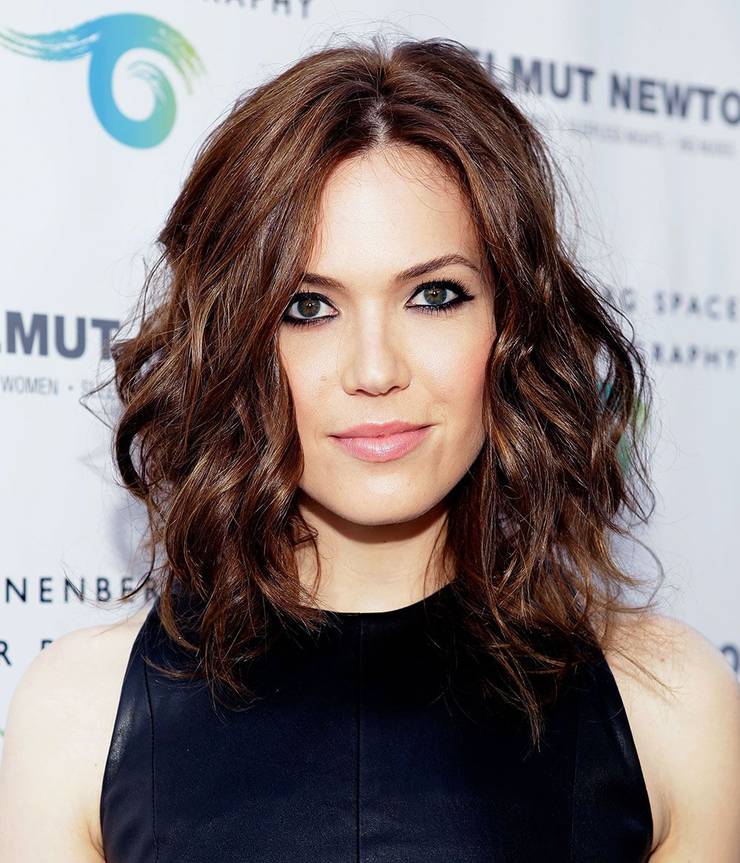 15 Photos That Show Mandy Moore S Transformation Thethings