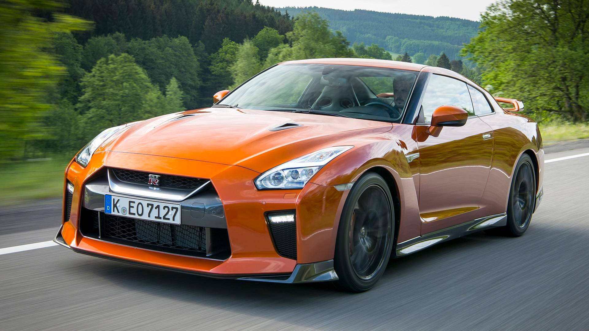 19 Fun Sports Cars Tall People Can Actually Drive Comfortably