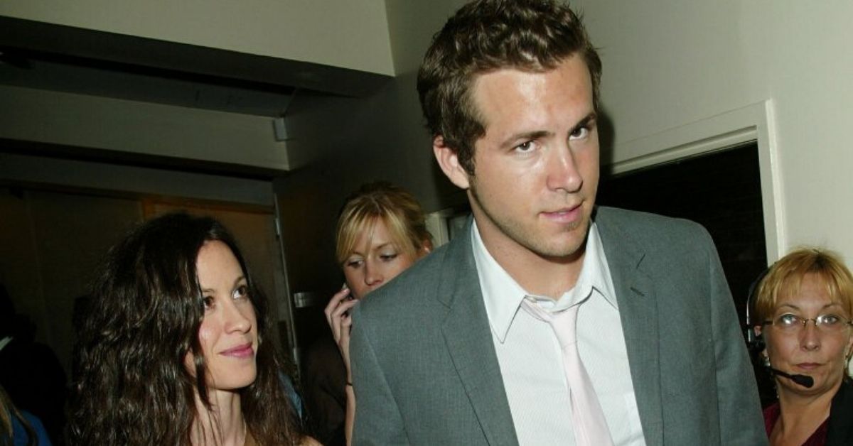 15 Unflattering Facts About Ryan Reynolds&rsquo; Past