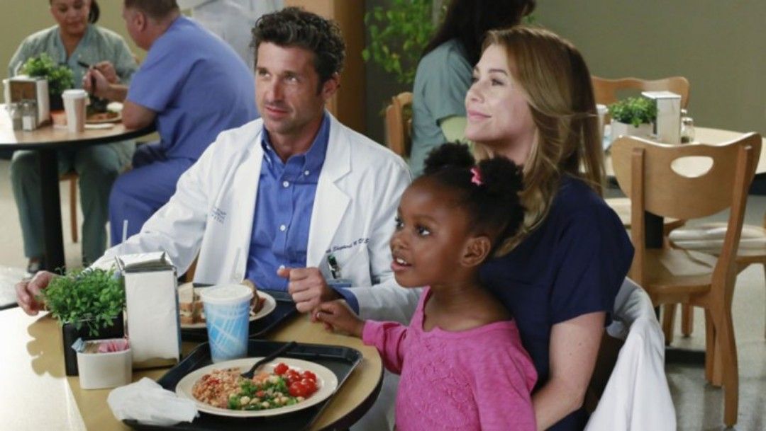 a-look-at-meredith-grey-s-relationship-timelines-in-20-photos
