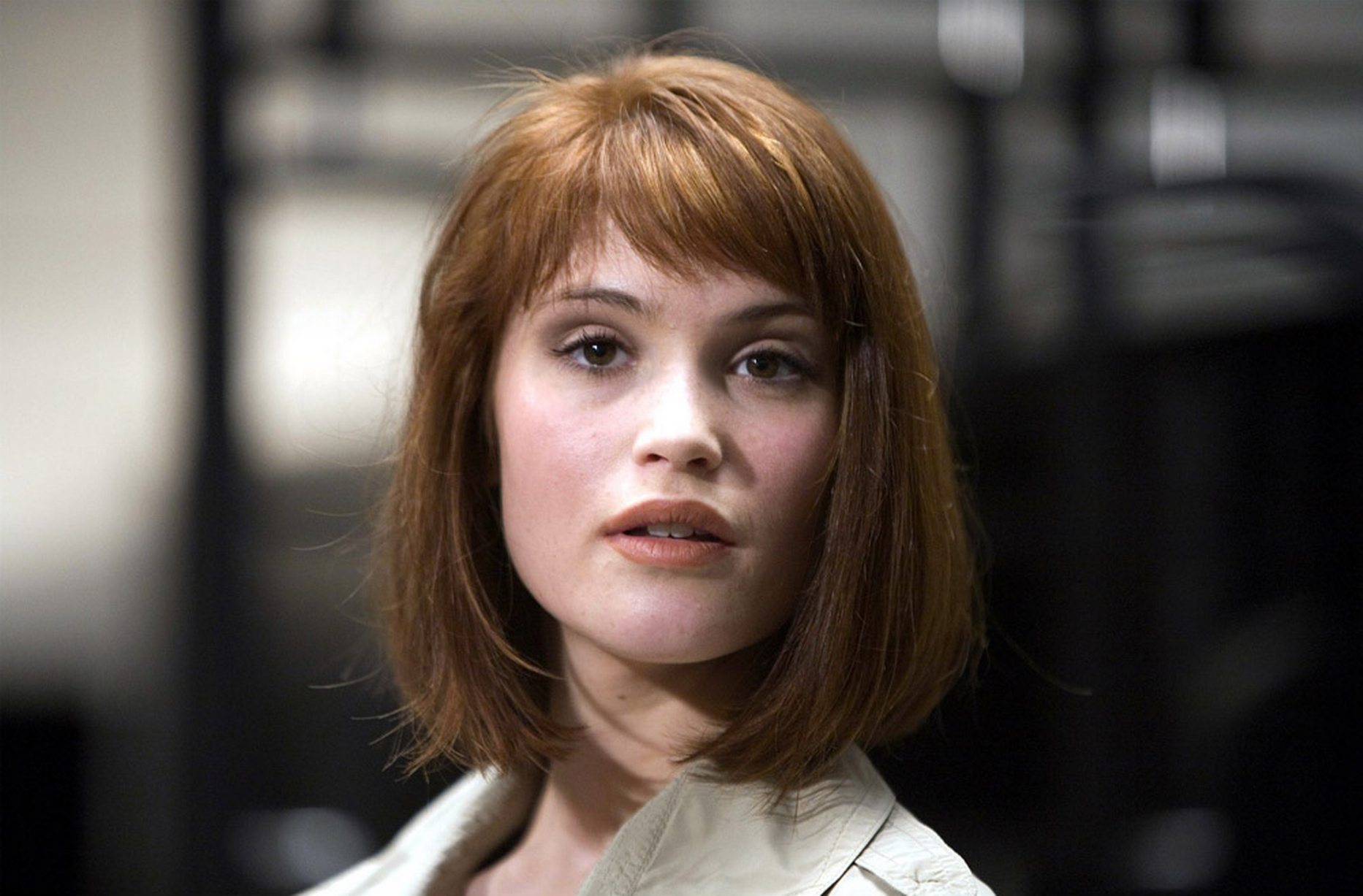 Gemma Artertron as Strawberry Fields in Quantum of Solace