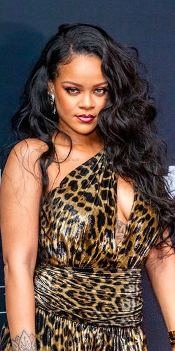 How Rihanna Grew to become One Of The Biggest Trend Icons Of All Time