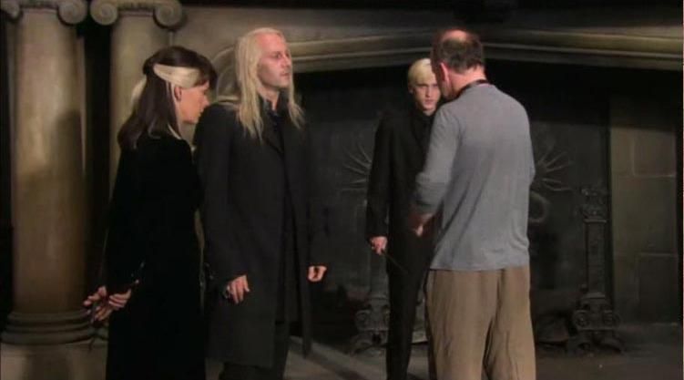 Tom Felton and Jason Isaacs on Harry Potter set