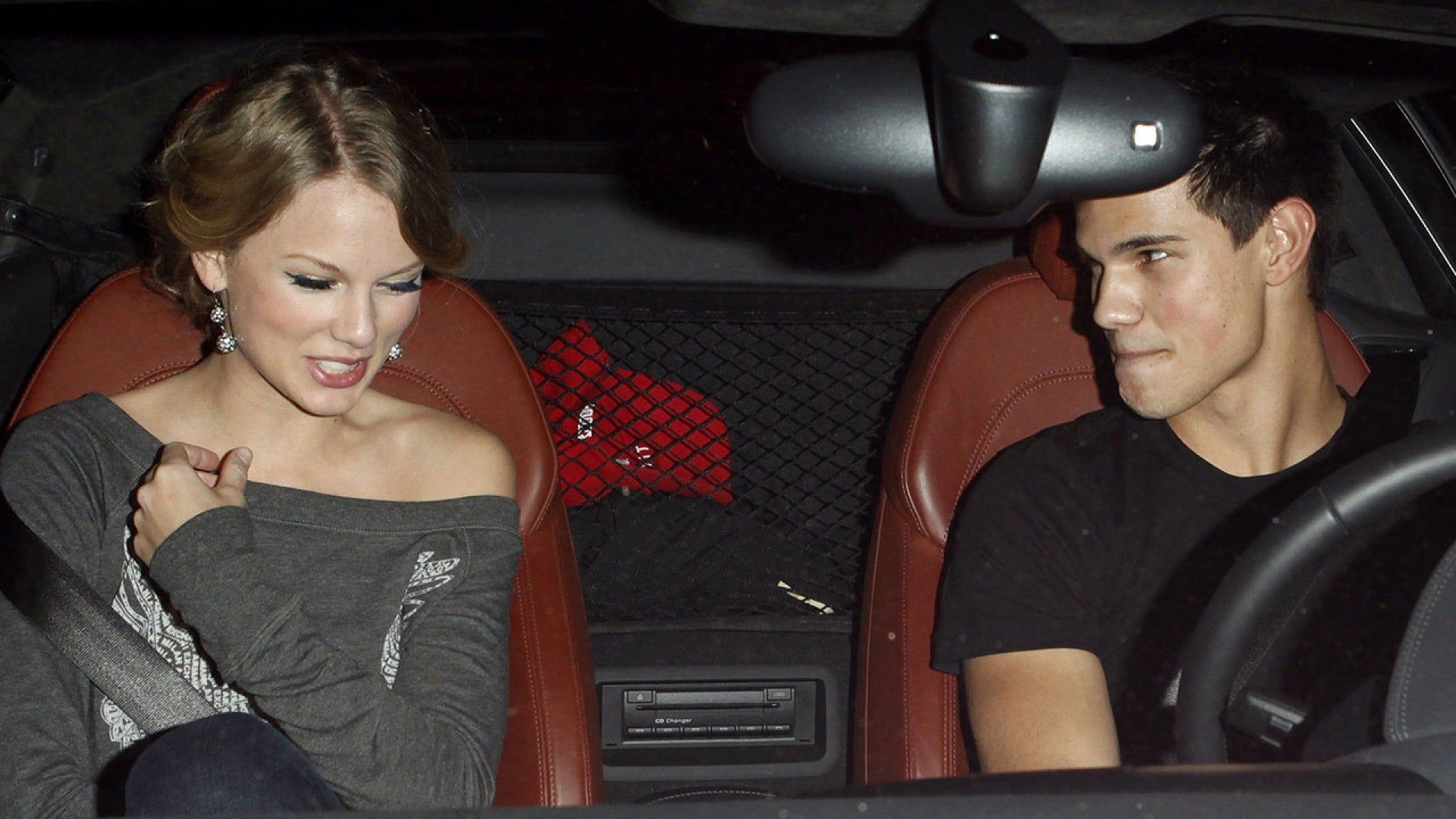 Taylor Swift And Taylor Lautner Driving In A Car