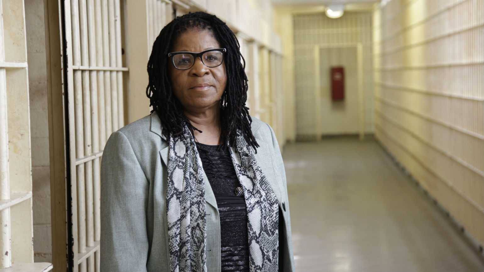 Natalie Portman Reveals How Race Plays Into The Treatment Of Women Natalie Portman Reveals How Race Plays Into The Treatment Of Women