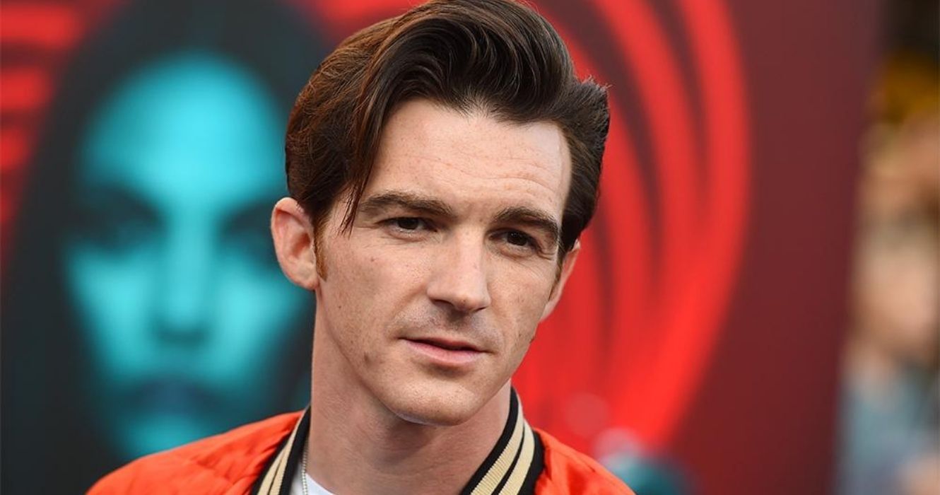 Fans Are Sharing Their Personal Anecdotes About Meeting Drake Bell, And It's Getting Ugly