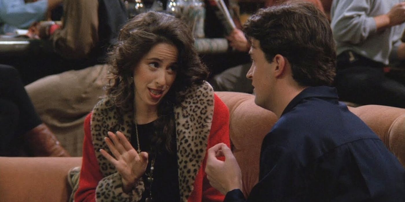 Maggie Wheeler as Janice and Matthew Perry as Chandler Bing on Friends