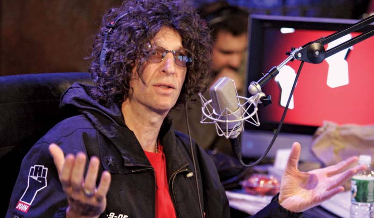 Here S How Much Howard Stern Pays His Staffers