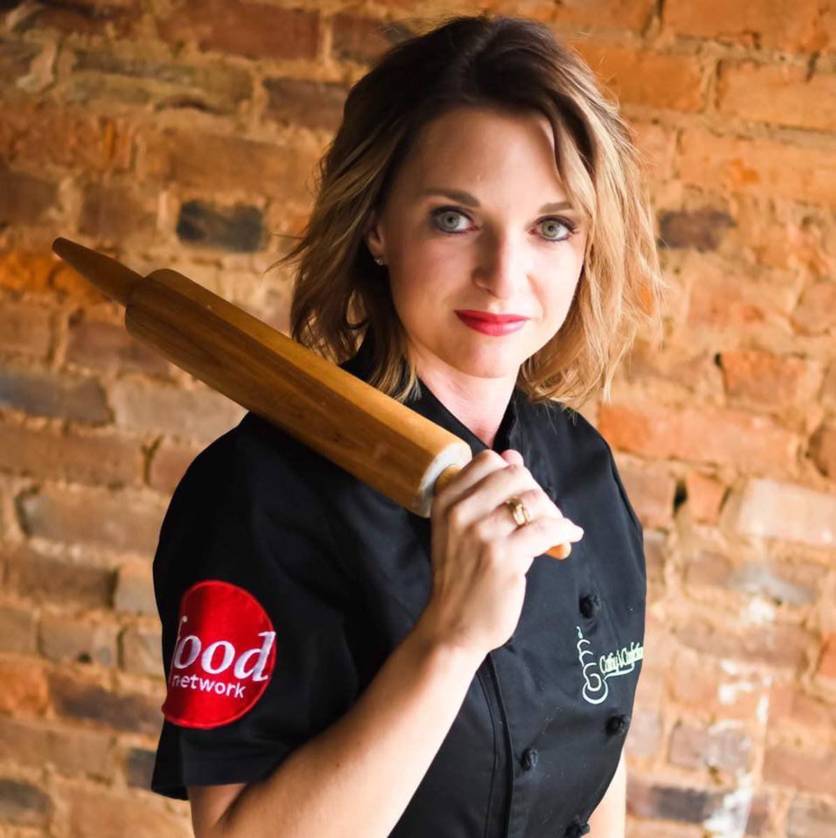 cathy lewis on food network tv show holiday wars