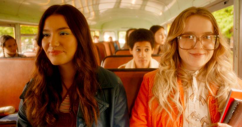 Viewers Don't Love Firefly Lane's Plot (And Say The Book Might Be Better)