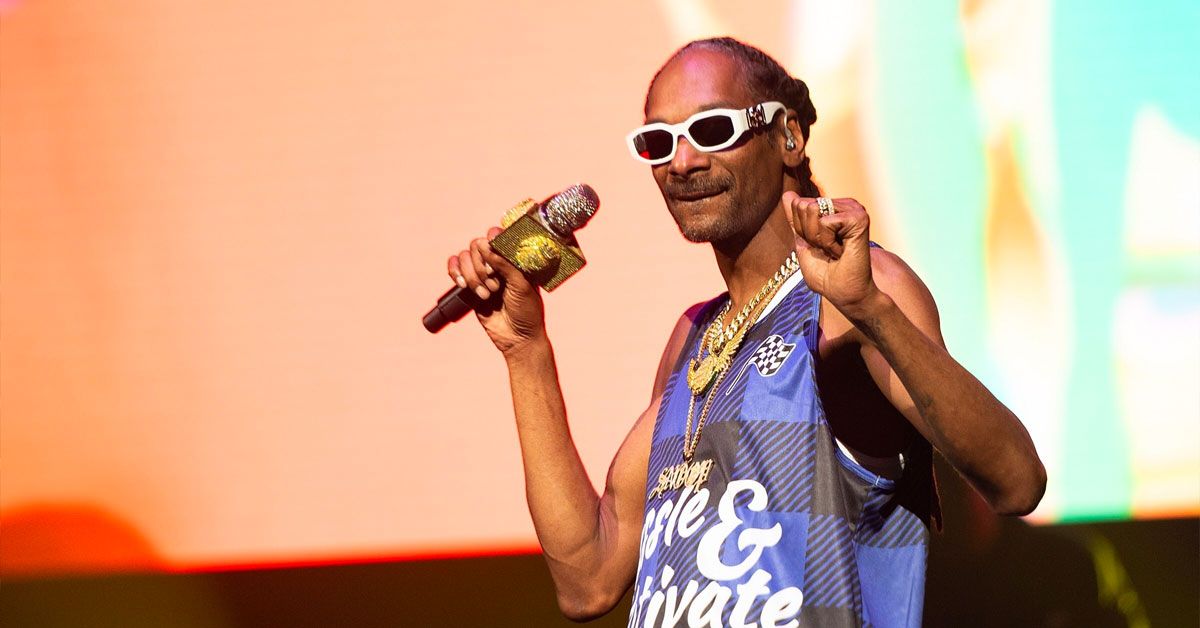 Here's What It Would Be Like To Have Snoop Dogg As Your Grandfather