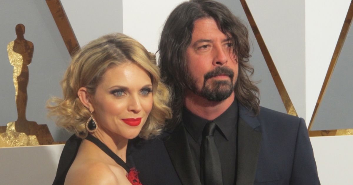Dave Grohl attends the Oscars with his wife Jordyn Blum
