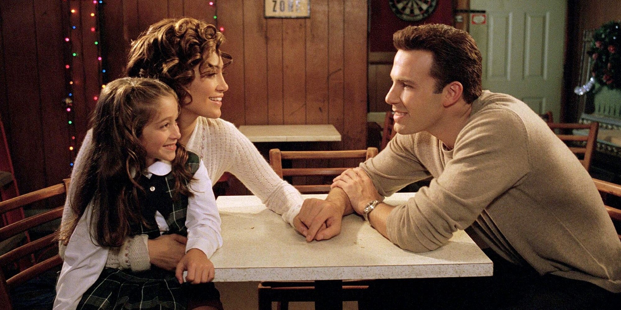 Jennifer Lopez and Ben Affleck in Jersey Girl