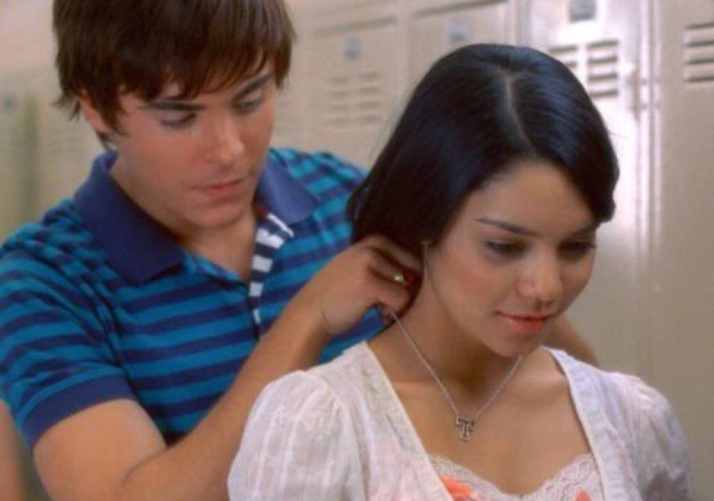 Hsm 5 Times Troy And Gabriella Were Toxic 5 Times They Were The Cutest