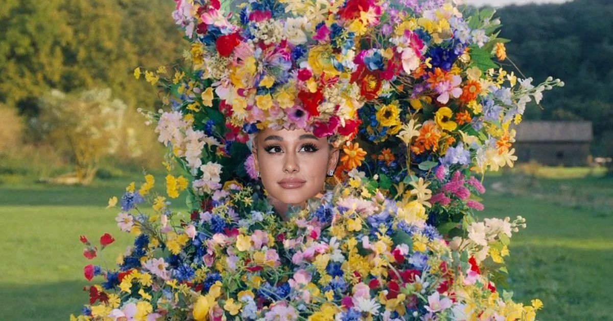 Ariana Grande photoshopped in Florence Pugh's May Queen floral dress from Midsommar