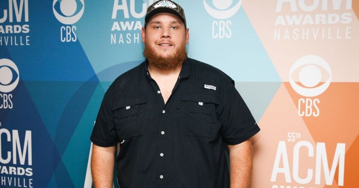 Luke Combs Academy Of Country Music Awards