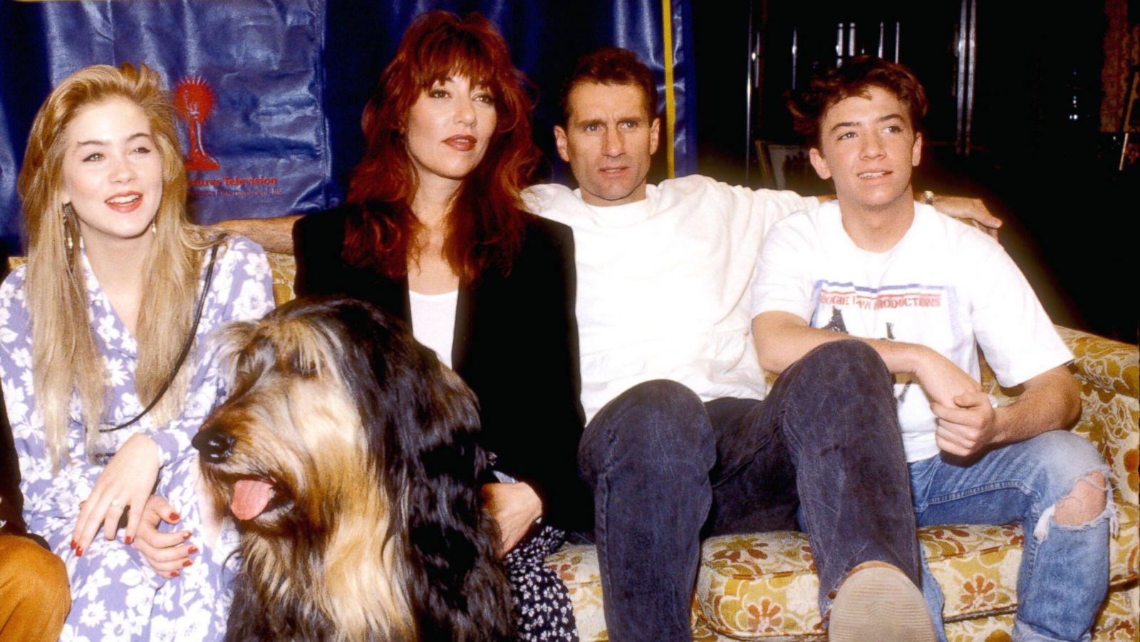 'Married with Children' cast Christina Applegate, Katey Sagal, Ed O'Neill, and David Faustino circa 1990s