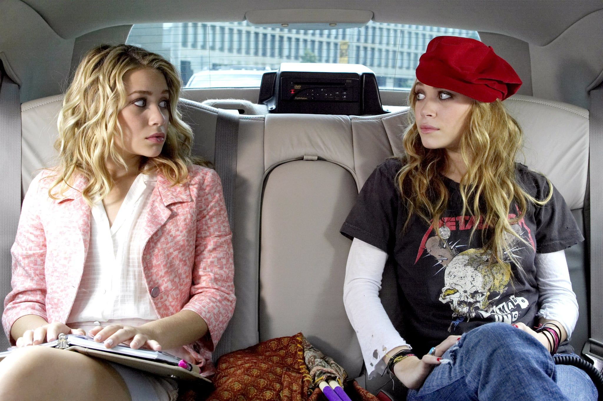 Mary Kate and Ashley Olsen in New York Minute