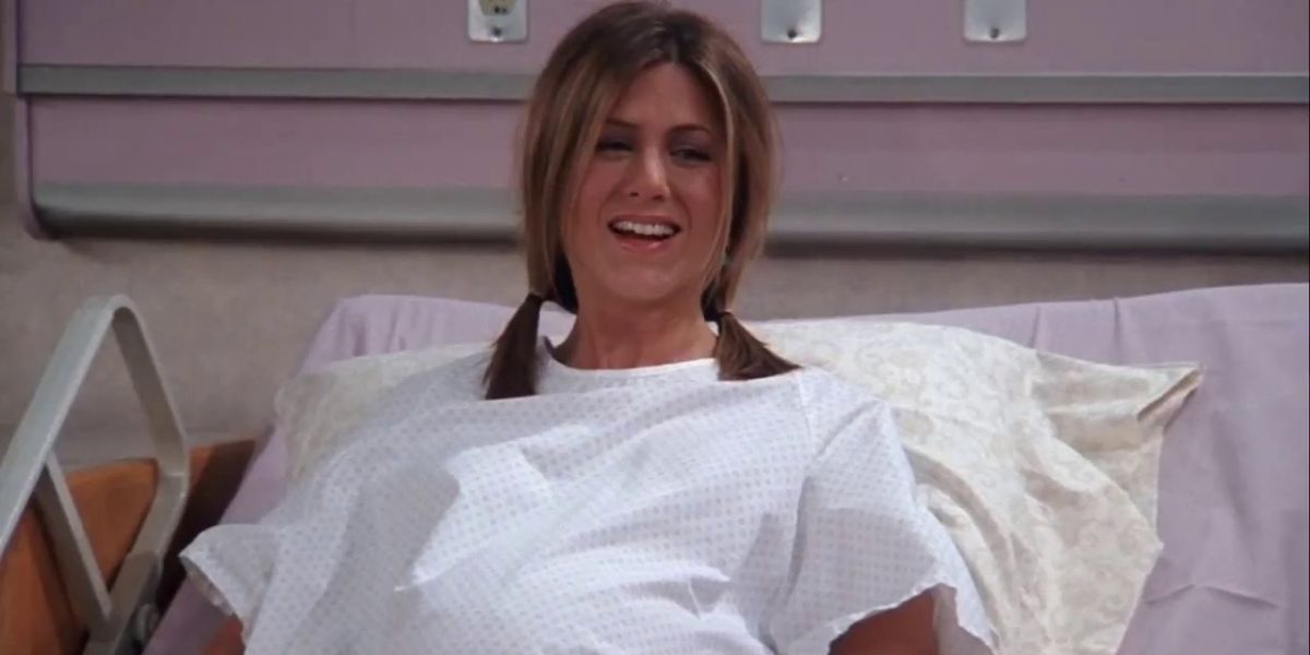 Rachel in the hospital giving birth to Emma