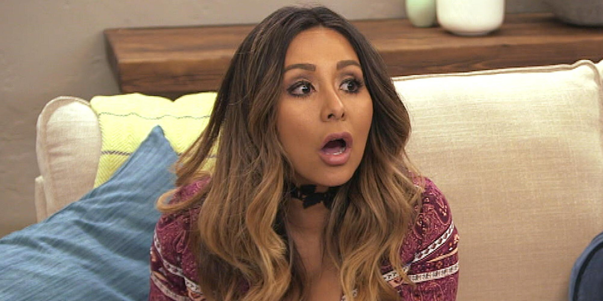 Snooki Hides A Bottle Of Wine During Her Virtual Press Day