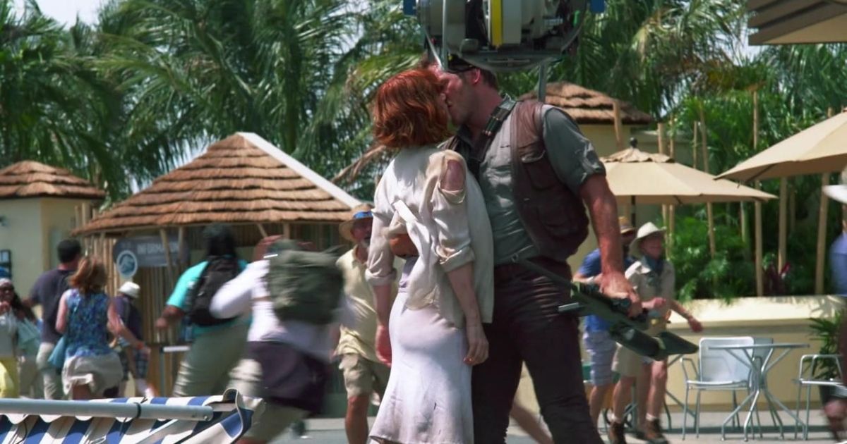 Jurassic World kiss scene