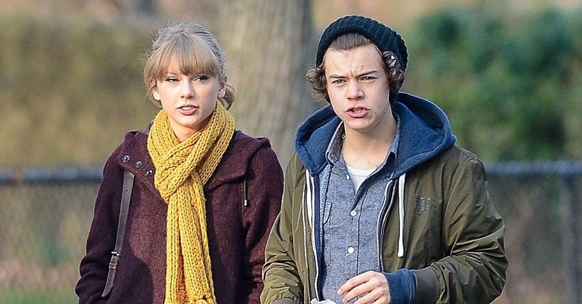 Taylor Swift and Harry Styles walking around Central Park on a date in December 2012 