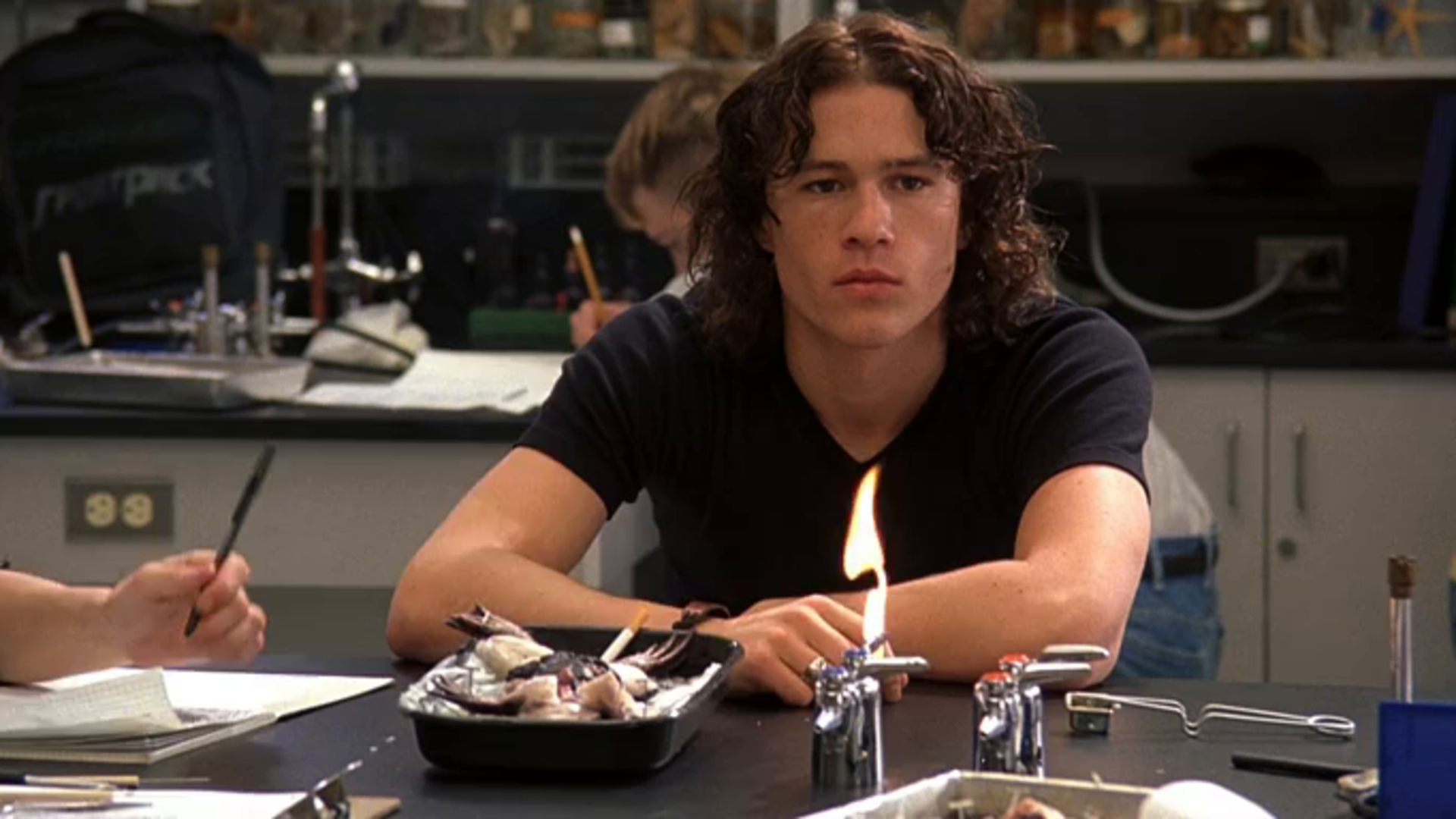 Ledger improvises a scene in 10 Things I Hate About You