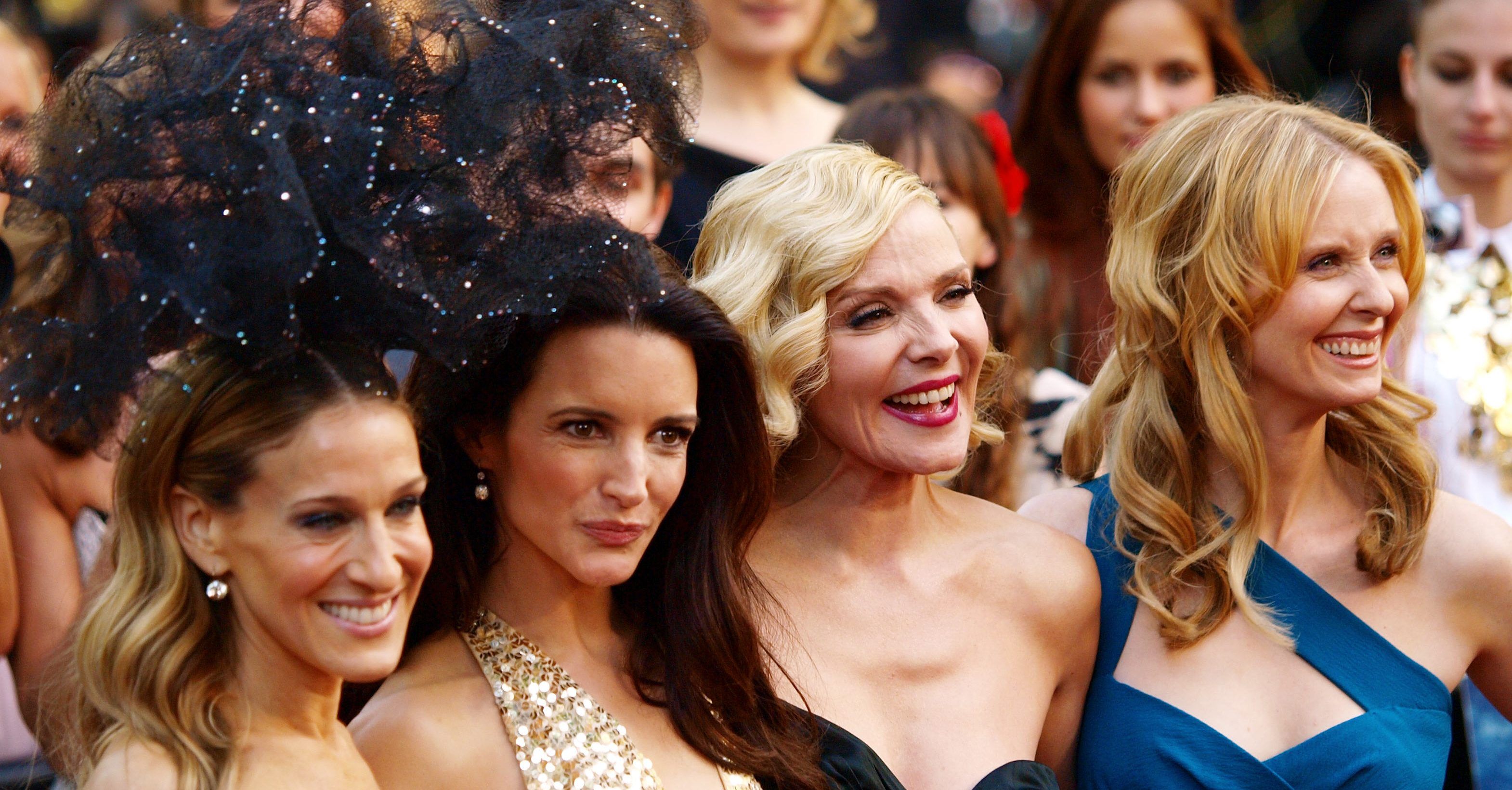 (FromL) US actress Sarah Jessica-Parker, US actress Kristin Davis, English actress Kim Cattrall and US actress Cynthia Nixon pose as they arrive at the UK premiere of 