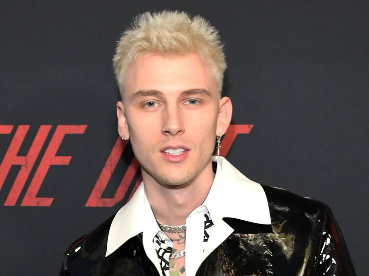 Machine Gun Kelly And 9 Other Celebrities Who Are Bad Neighbors Machine Gun Kelly And 9 Other Celebrities Who Are Bad Neighbors