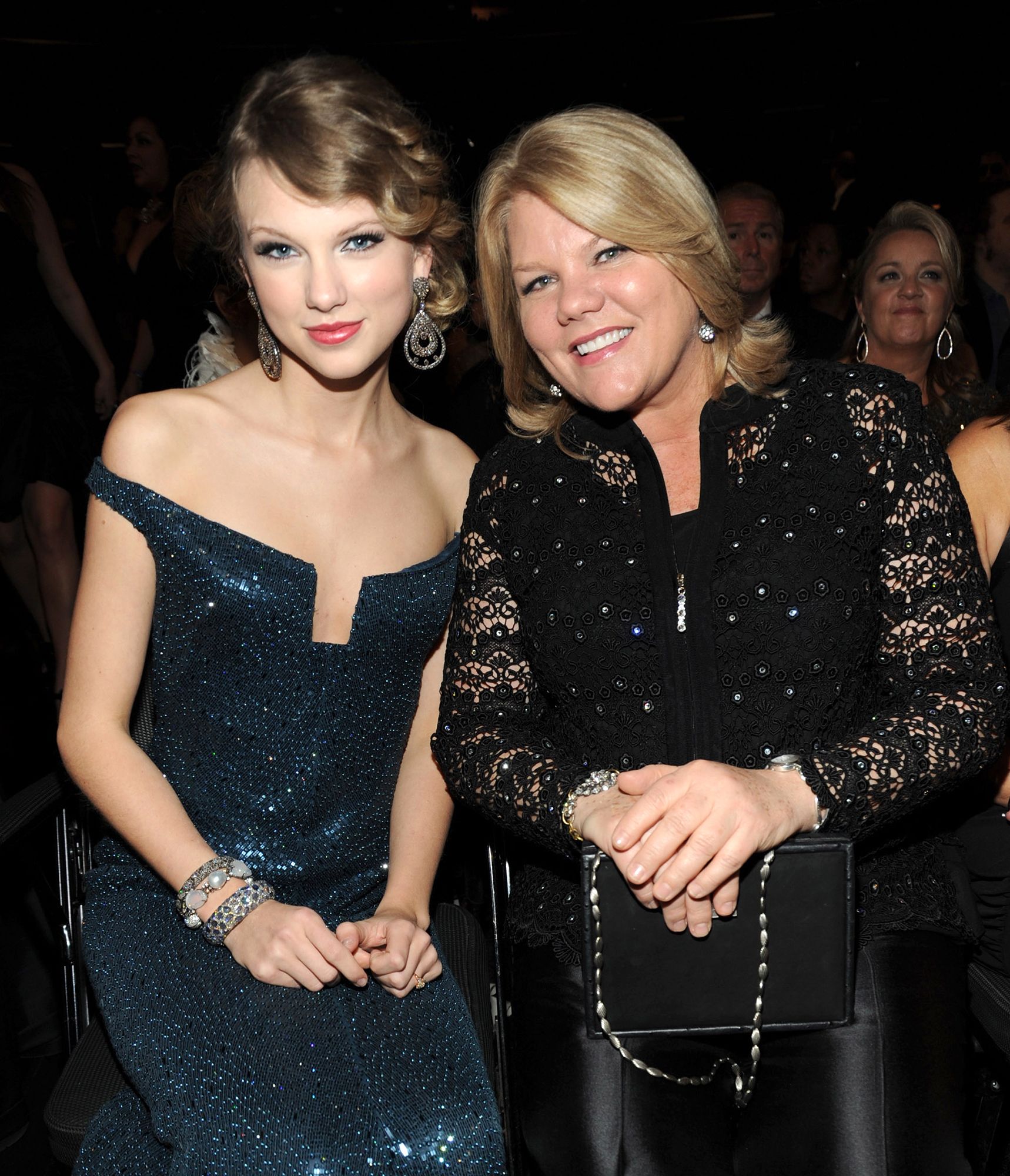 Taylor Swift and Her Mom at the 52nd Grammys