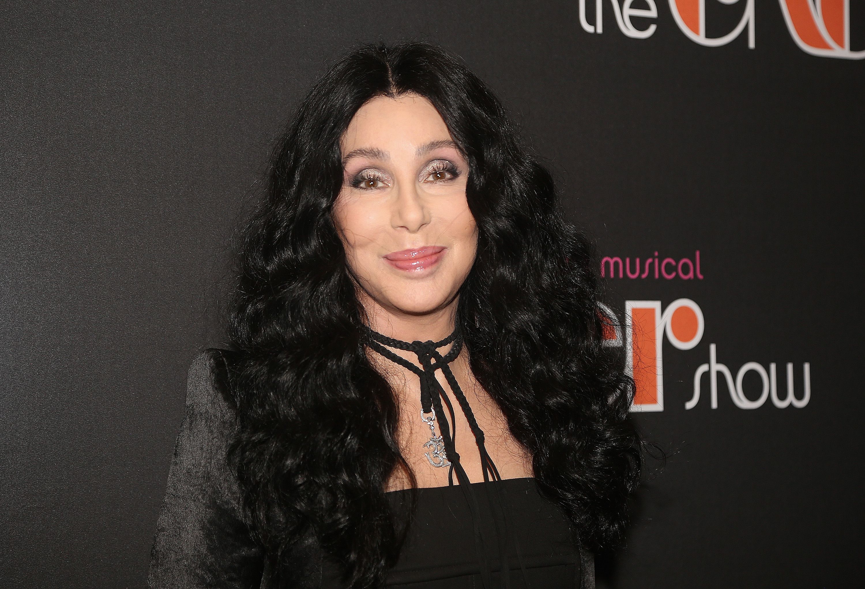 cher twitter apology