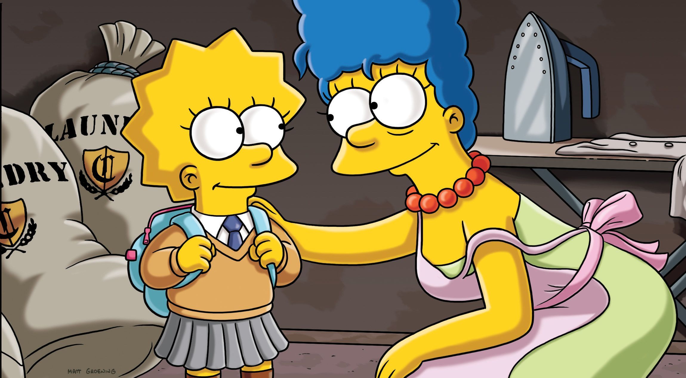 marge and lisa simpson