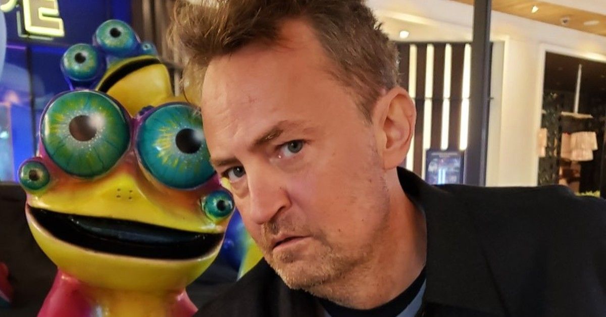 Matthew Perry with yellow robot