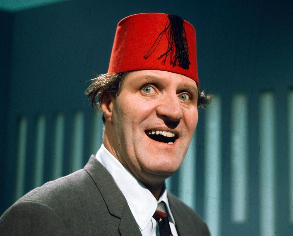 Tommy Cooper ready to perform