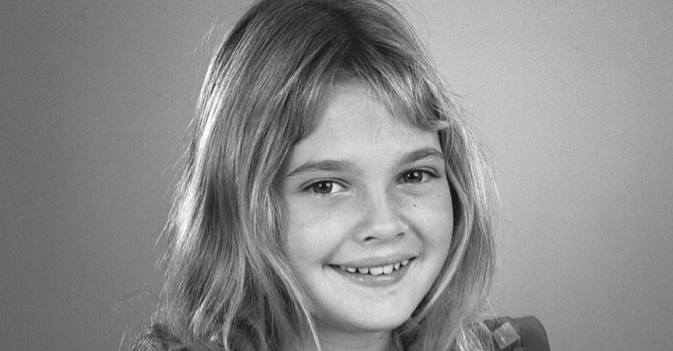 10 Hollywood Child Actors Who Grew Up To Be Attractive - www.vrogue.co