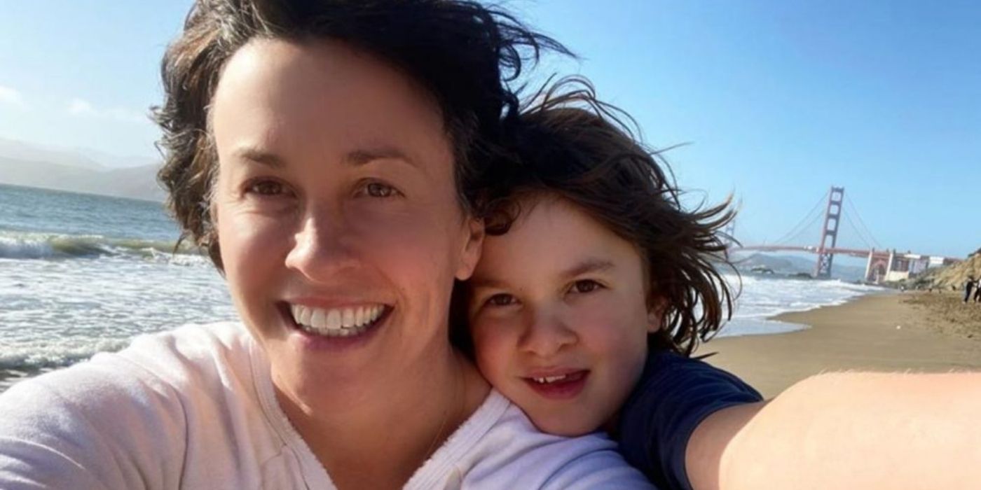 Alanis Morissette with her child