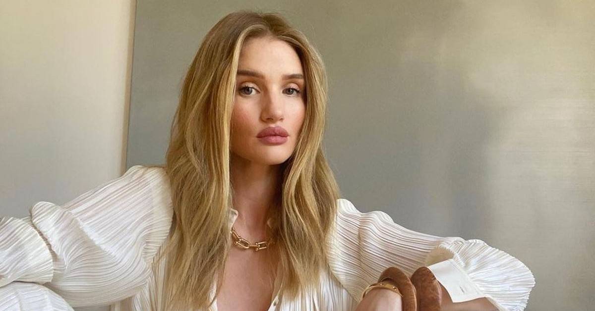 Here's How Rosie Huntington-Whiteley Is Adding To Her $30 Million Net Worth